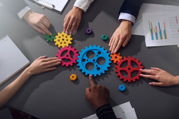 Effizientes Projektmanagement: So bleibt dein Agentur-Team im Flow